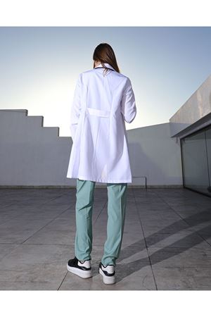 Hakim Yaka Kadın Uzun Önlük