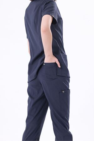 Füme Premium Scrubs